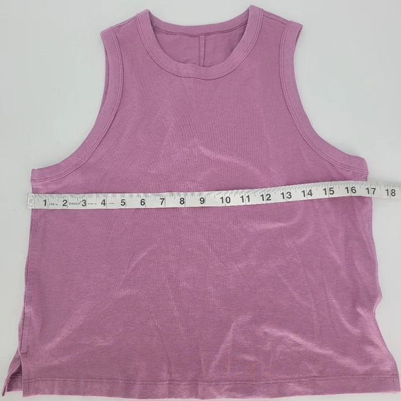 Lululemon Hold Tight Cropped purpler Tank Top size small - Picture 5 of 6